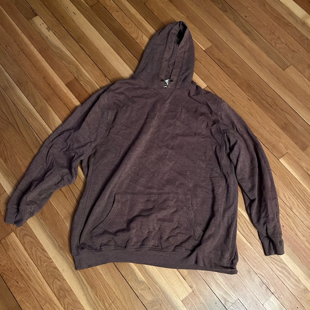 Used King Size Men’s Brown sweatshirt with front pocket, no drawstring size 3XL
